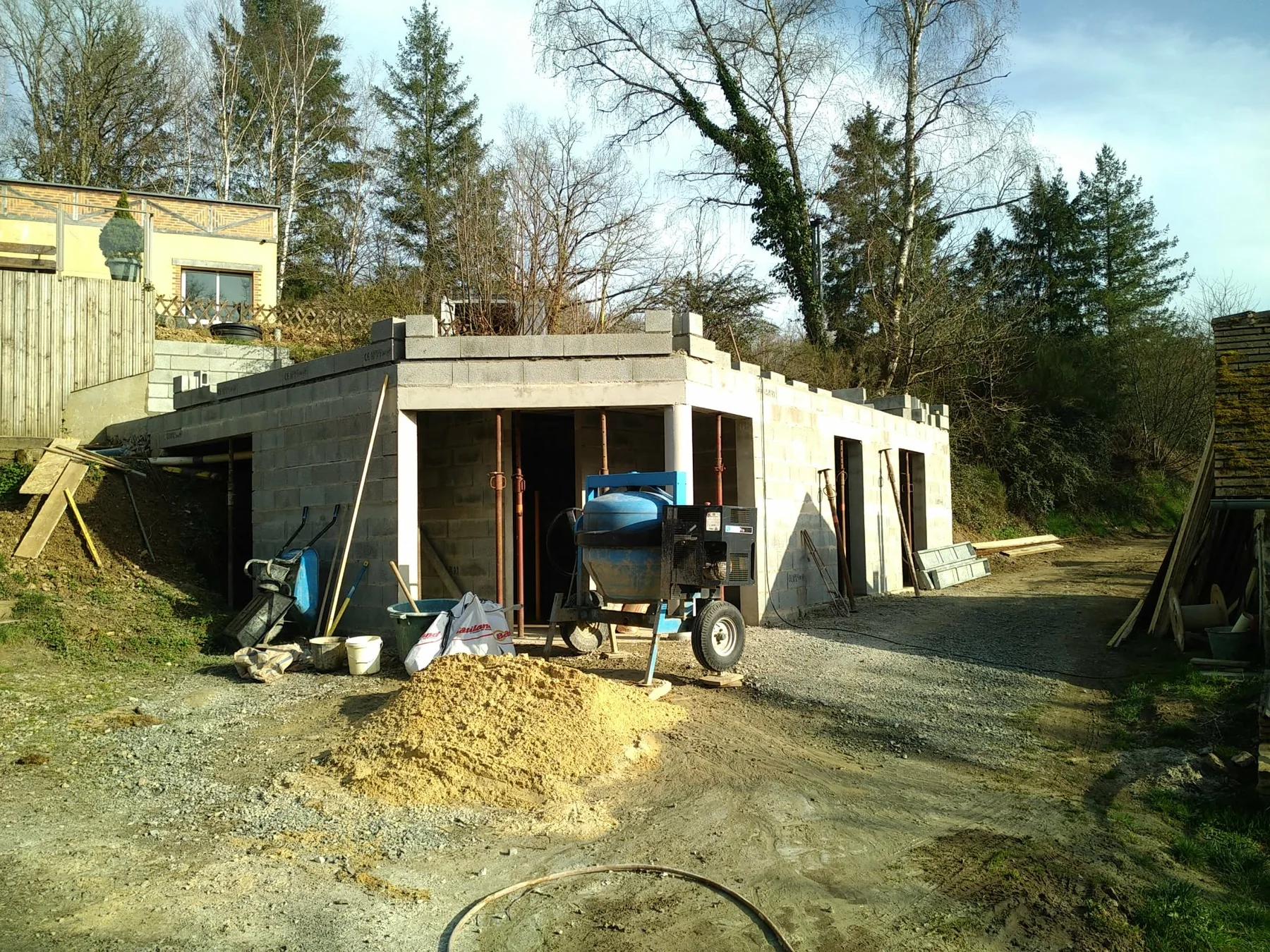 Construction maçonnée avant bardage par Full Renov